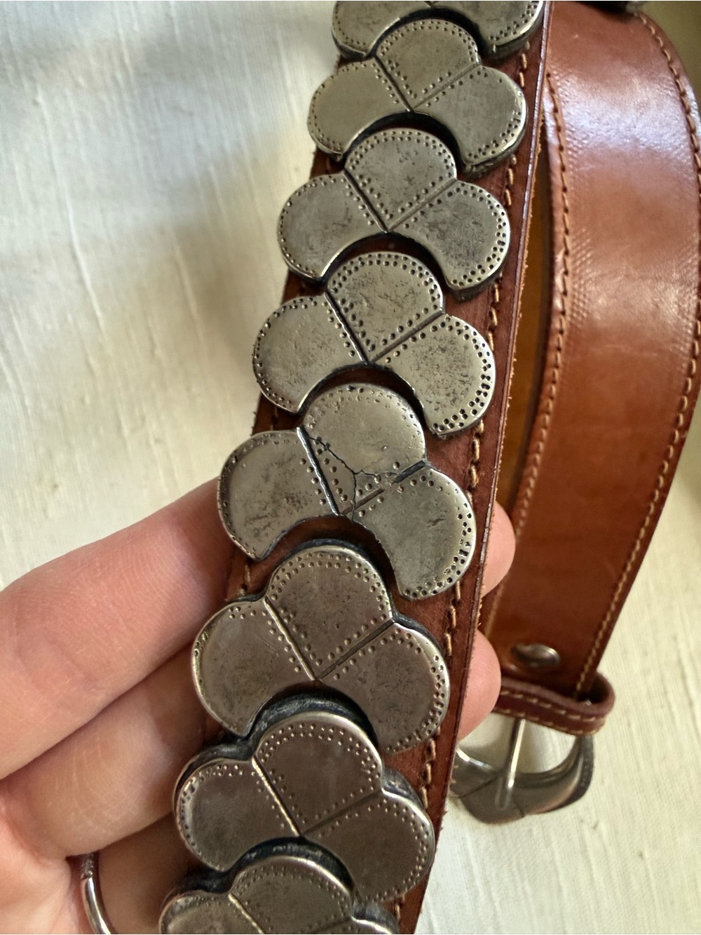Vintage Ann Taylor silver scale metal bohemian stud belt on brown leather - Picture 3 of 4
